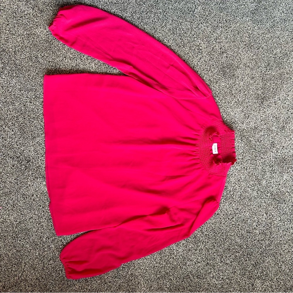 J. Crew pink smocked top
100% Polyester 
Size Small
